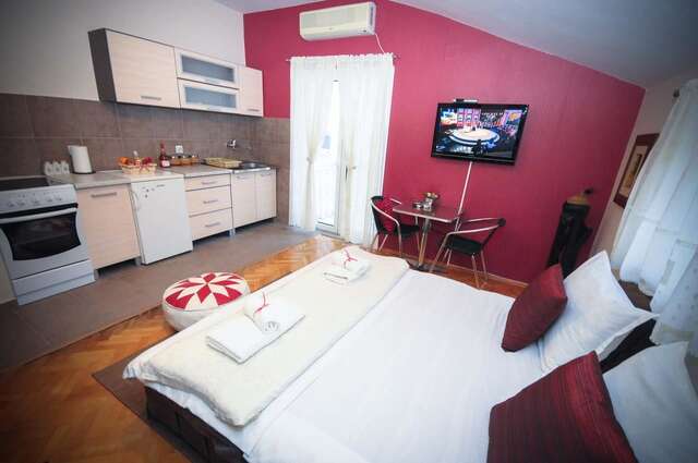 Апартаменты Apartment Quince Будва-4